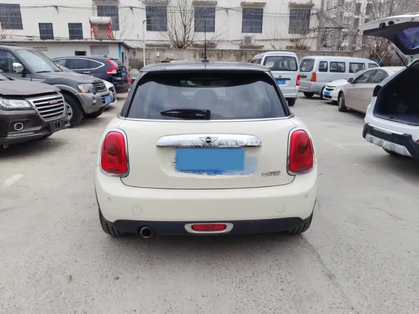 2016 MINI MINI 1.5T 136HP L3 6AT,autocango,china used car exporter,china ev exporter,chinese used car exporter,chinese used ev exporter