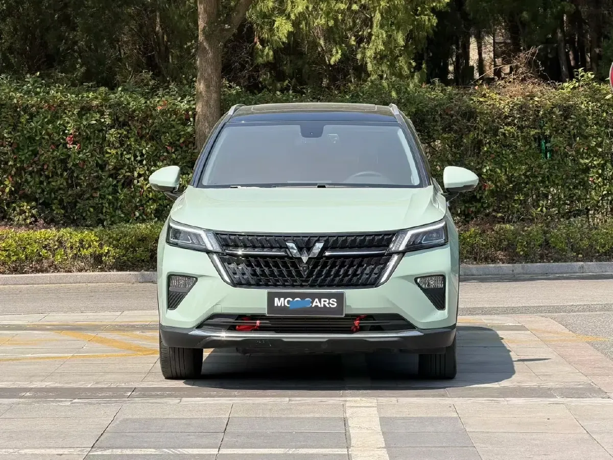 2021 WuLing XingChen 1.5T 147HP L4 CVT,autocango,china used car exporter,china ev exporter,chinese used car exporter,chinese used ev exporter