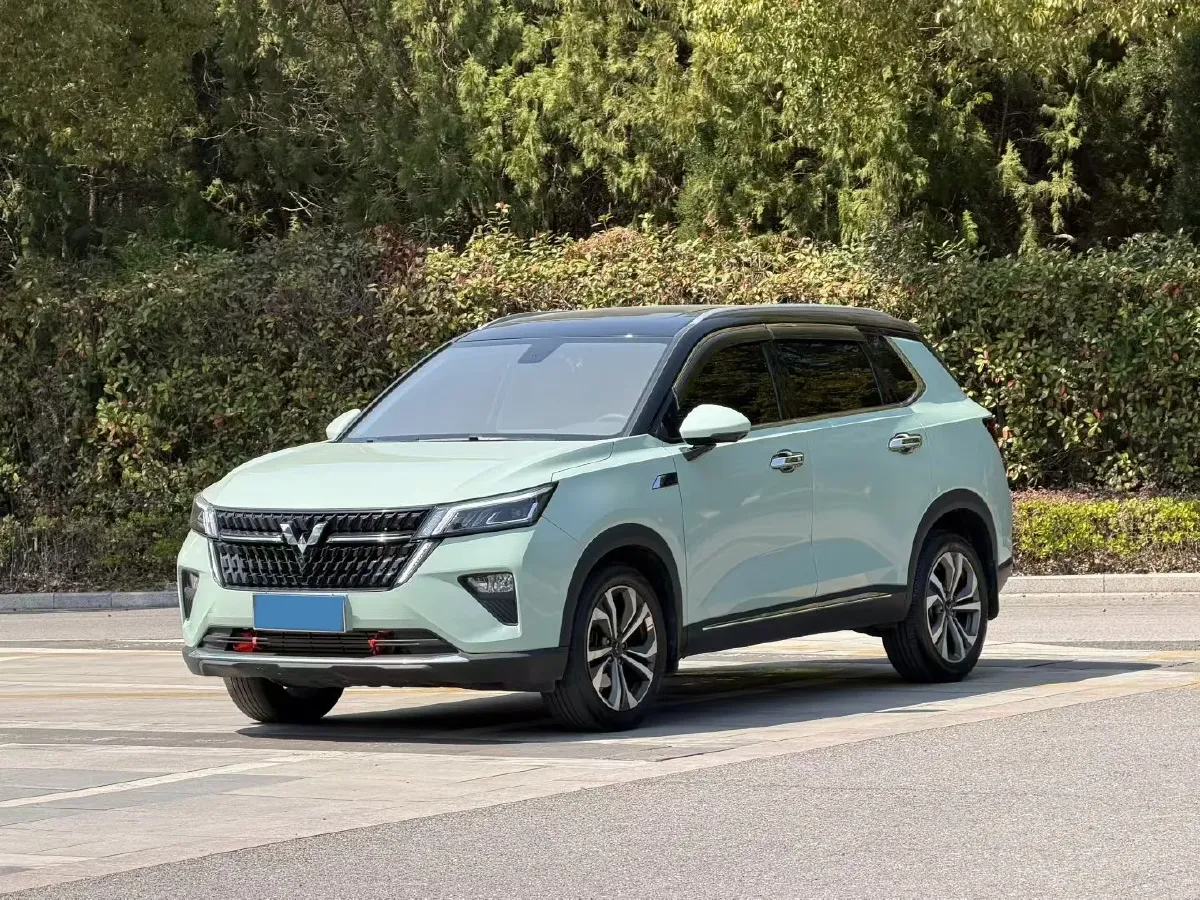 2021 WuLing XingChen 1.5T 147HP L4 CVT,autocango,china used car exporter,china ev exporter,chinese used car exporter,chinese used ev exporter