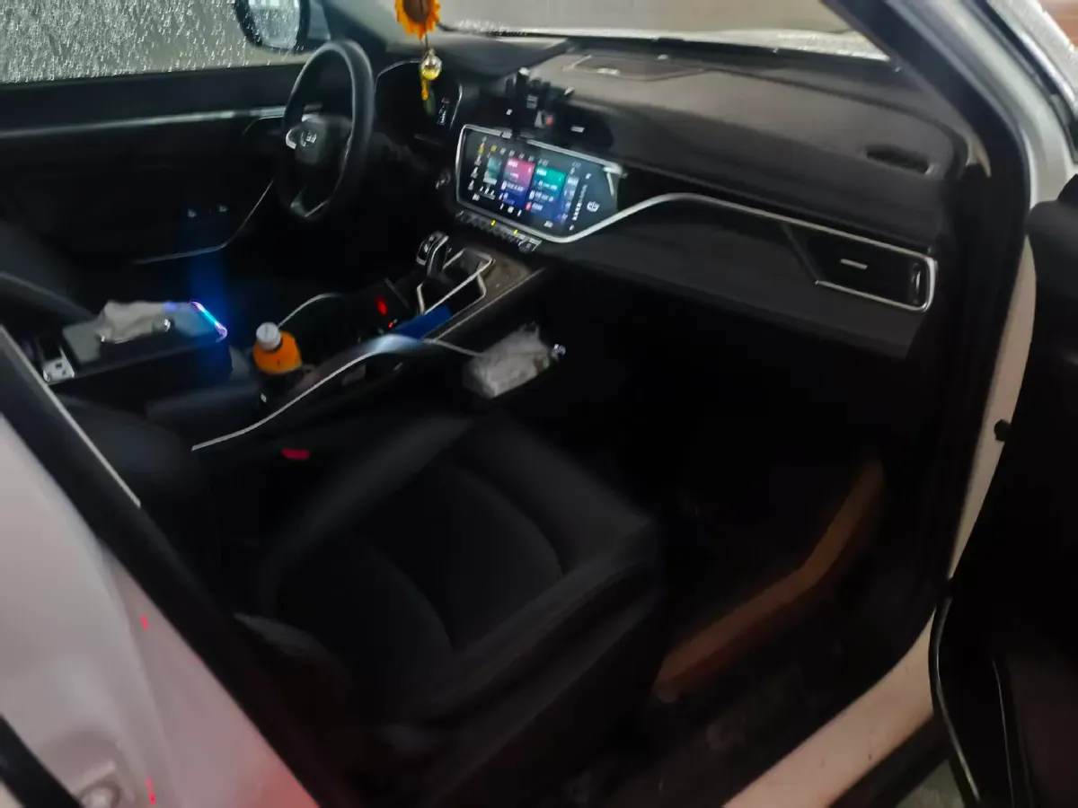 2020 Geely Azkarra 1.8T 184HP L4 7DCT,autocango,china used car exporter,china ev exporter,chinese used car exporter,chinese used ev exporter