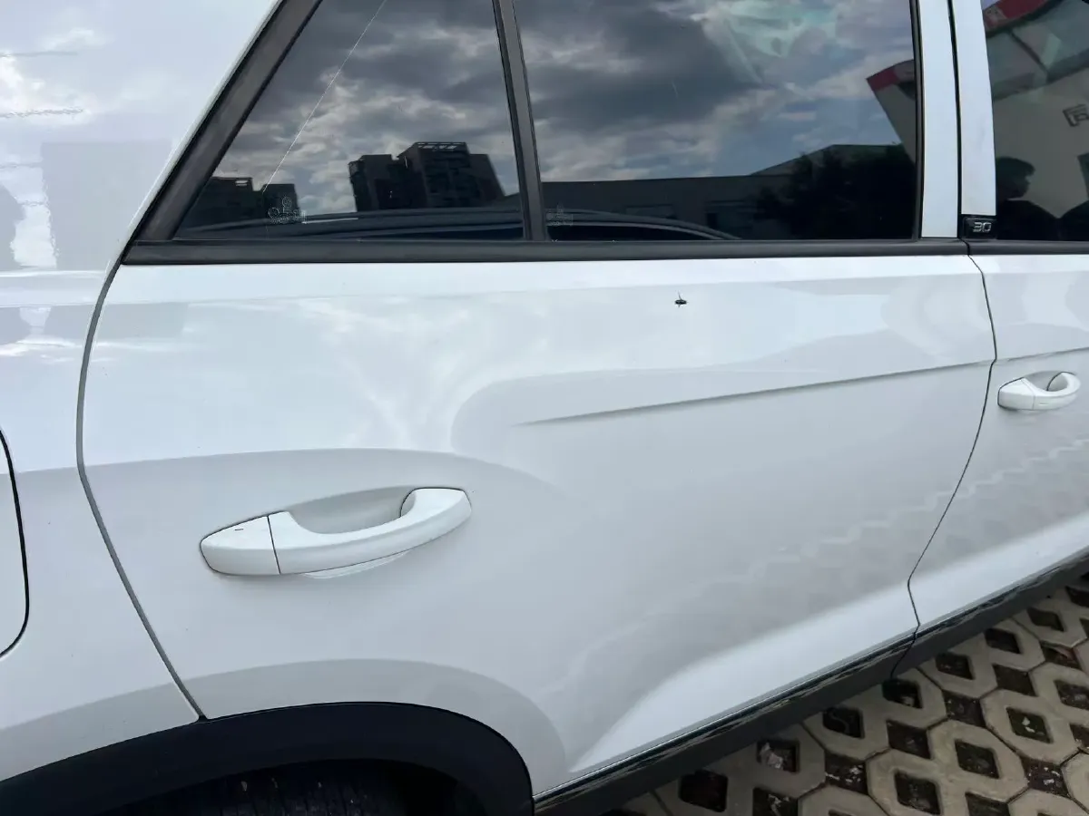 2021 Volkswagen T-Roc 1.4T 150HP L4 7DCT,autocango,china used car exporter,china ev exporter,chinese used car exporter,chinese used ev exporter