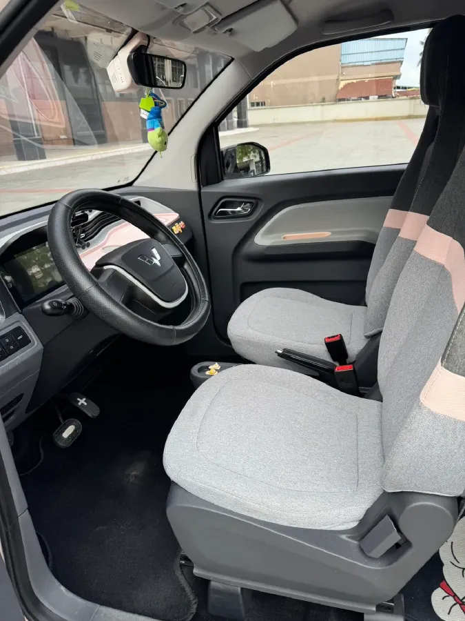 2022 WuLing HongGuang MINI EV BEV 9KWH,autocango,china used car exporter,china ev exporter,chinese used car exporter,chinese used ev exporter