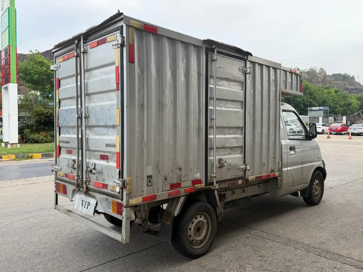 2021 WuLing RongGuang Mini Truck 1.5L 99HP L4 5MT,autocango,china used car exporter,china ev exporter,chinese used car exporter,chinese used ev exporter