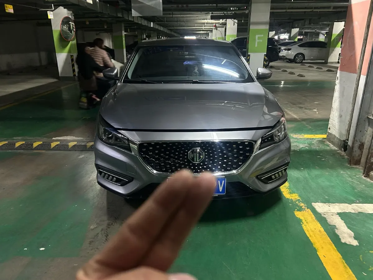 2019 MAXUS D60 1.5T 169HP L4 7DCT,autocango,china used car exporter,china ev exporter,chinese used car exporter,chinese used ev exporter