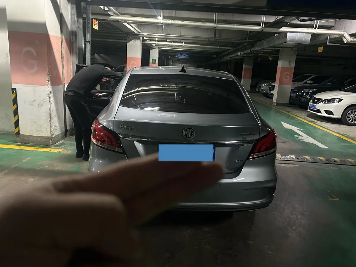 2019 MAXUS D60 1.5T 169HP L4 7DCT,autocango,china used car exporter,china ev exporter,chinese used car exporter,chinese used ev exporter