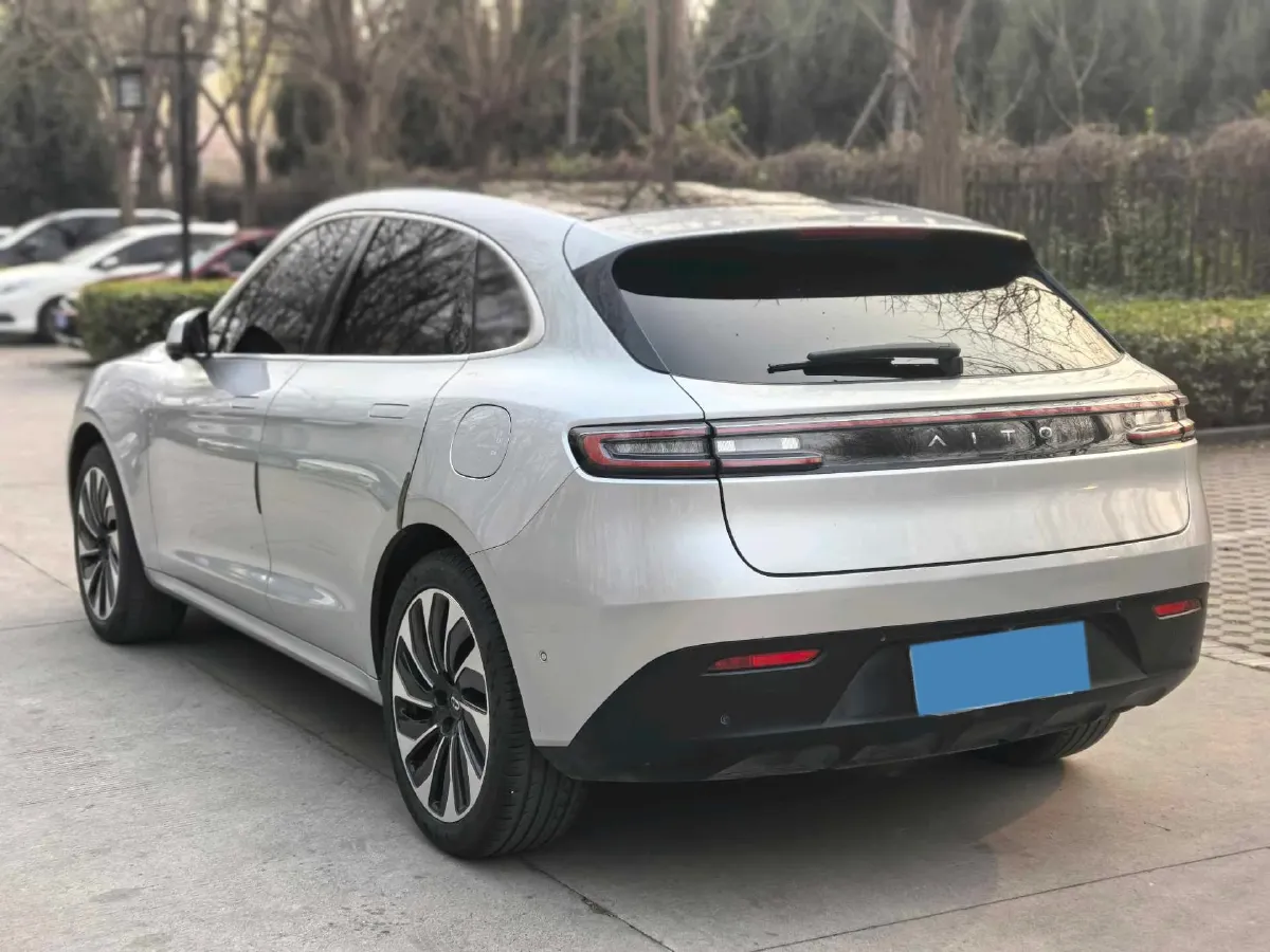 2022 AITO AITO M5 Range Extended 125HP REEV 40KWH,autocango,china used car exporter,china ev exporter,chinese used car exporter,chinese used ev exporter