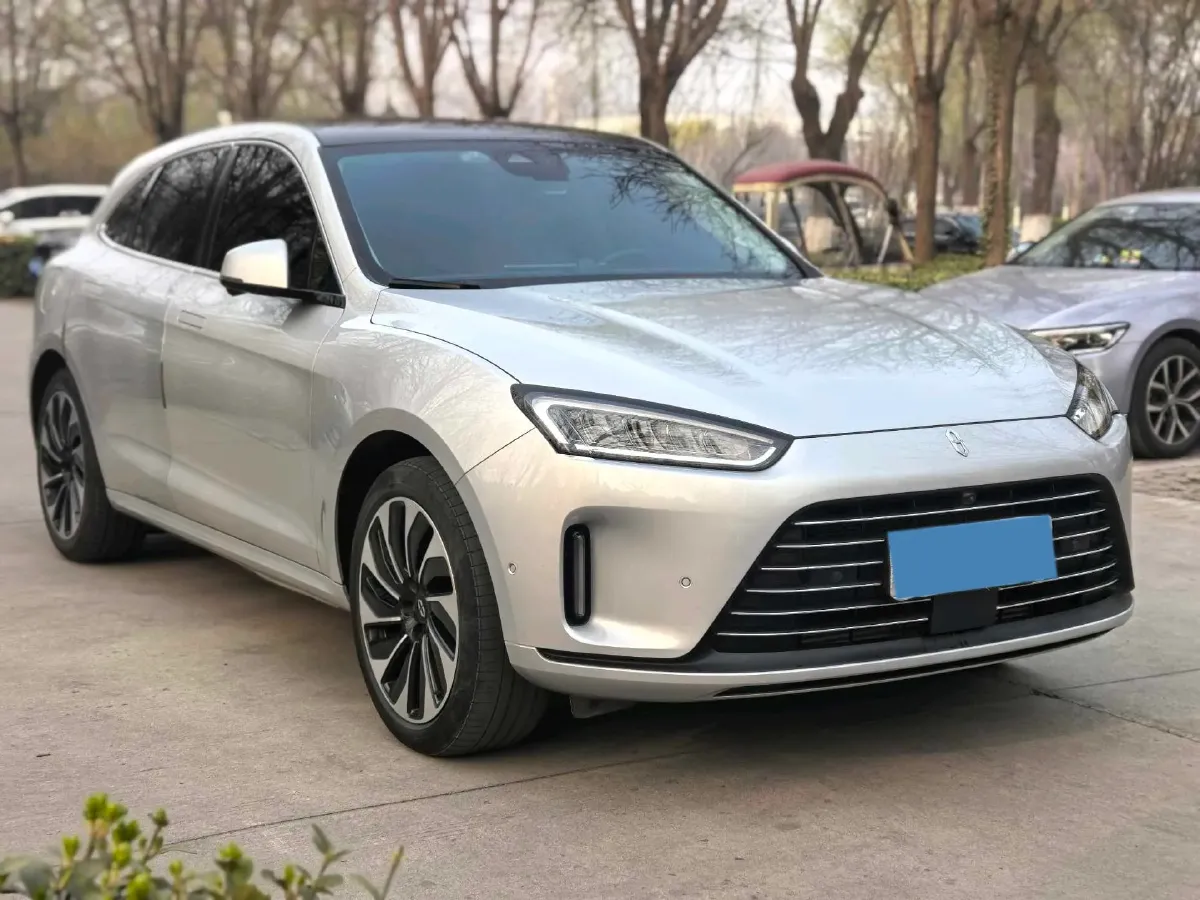 2022 AITO AITO M5 Range Extended 125HP REEV 40KWH,autocango,china used car exporter,china ev exporter,chinese used car exporter,chinese used ev exporter
