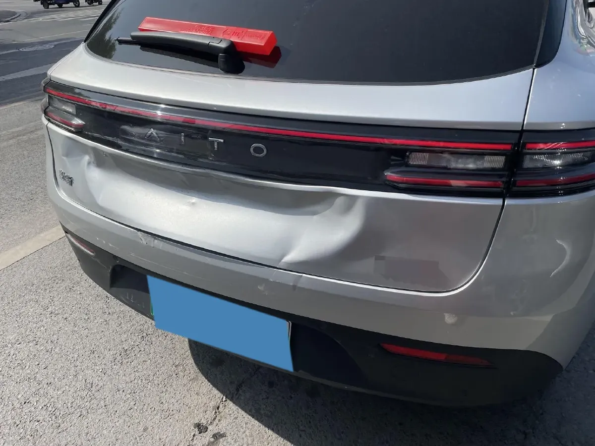 2022 AITO AITO M5 Range Extended 125HP REEV 40KWH,autocango,china used car exporter,china ev exporter,chinese used car exporter,chinese used ev exporter