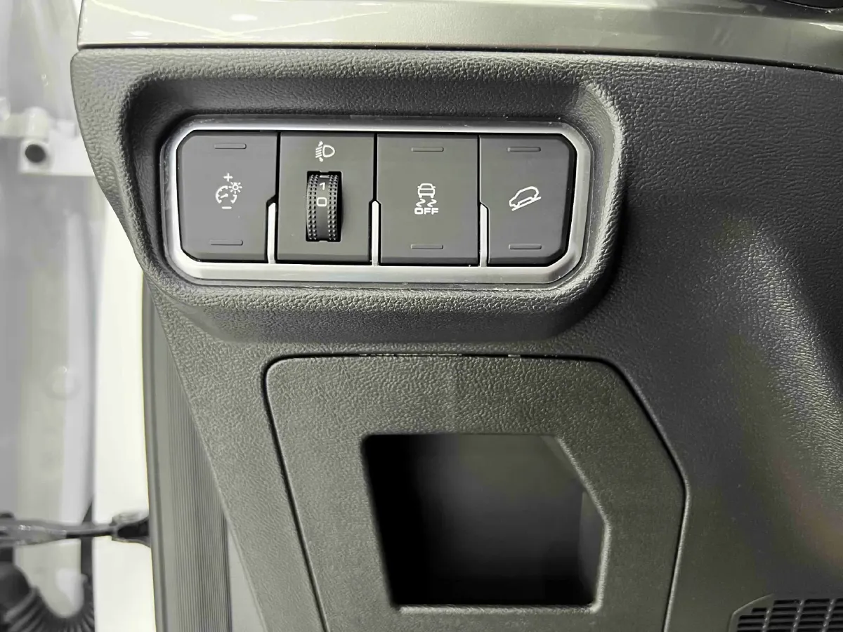 2023 Haval H6 1.5T 150HP L4 7DCT,autocango,china used car exporter,china ev exporter,chinese used car exporter,chinese used ev exporter