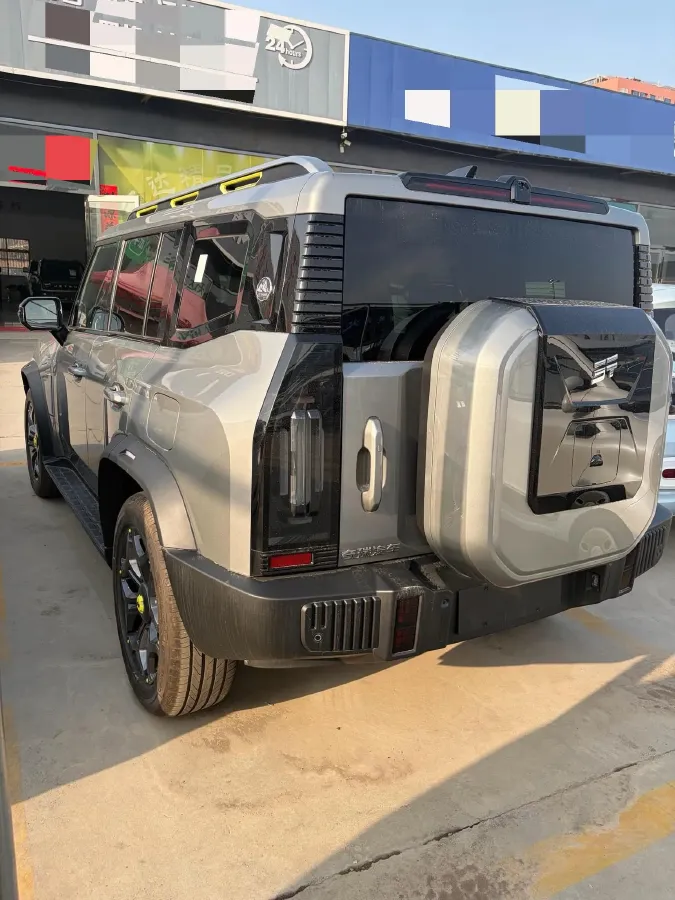 2024 Jetour ShanHai TravellerC-DM 1.5T 156HP L4 3DHT PHEV 43.24KWH,autocango,china used car exporter,china ev exporter,chinese used car exporter,chinese used ev exporter