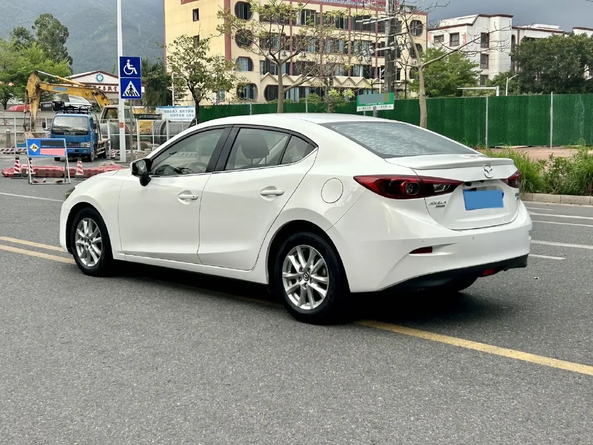 2017 Mazda 3 Axela 1.5L 117HP L4 6AT,autocango,china used car exporter,china ev exporter,chinese used car exporter,chinese used ev exporter