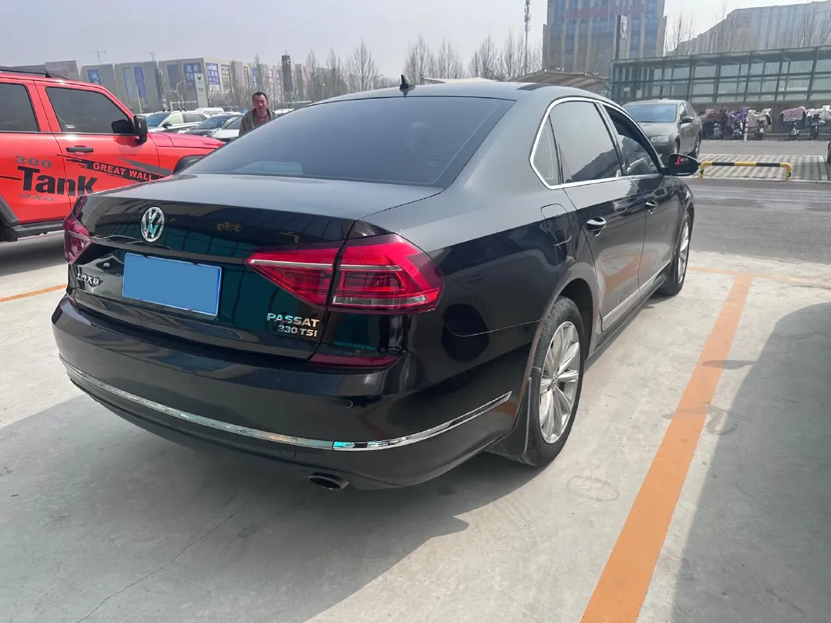 2017 Volkswagen Passat 1.8T 180HP L4 7DCT,autocango,china used car exporter,china ev exporter,chinese used car exporter,chinese used ev exporter