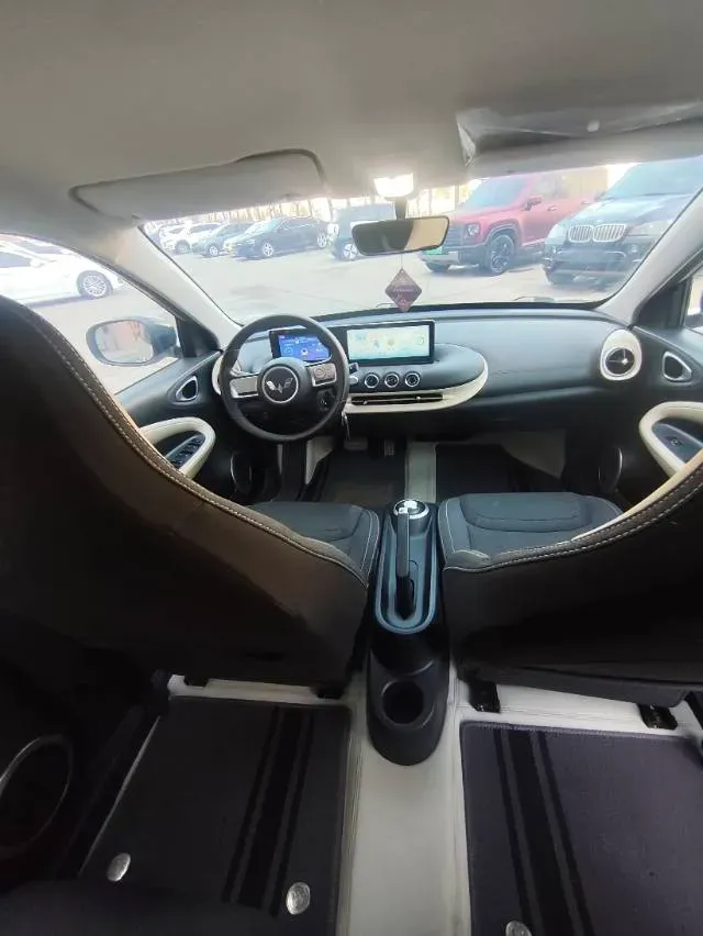 2024 WuLing BinGuo BEV 17.3KWH,autocango,china used car exporter,china ev exporter,chinese used car exporter,chinese used ev exporter