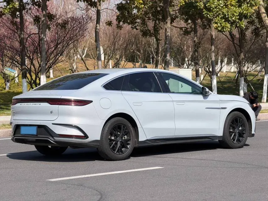 2024 BYD Han 1.5T 139HP L4 E-CVT PHEV 18.316KWH,autocango,china used car exporter,china ev exporter,chinese used car exporter,chinese used ev exporter