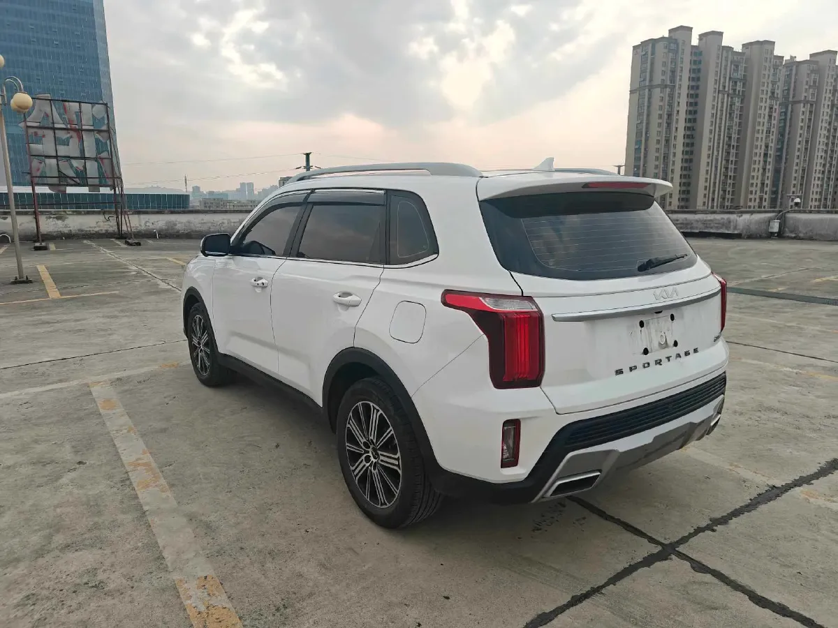 2021 Kia Sportage R 2.0L 161HP L4 6AT,autocango,china used car exporter,china ev exporter,chinese used car exporter,chinese used ev exporter