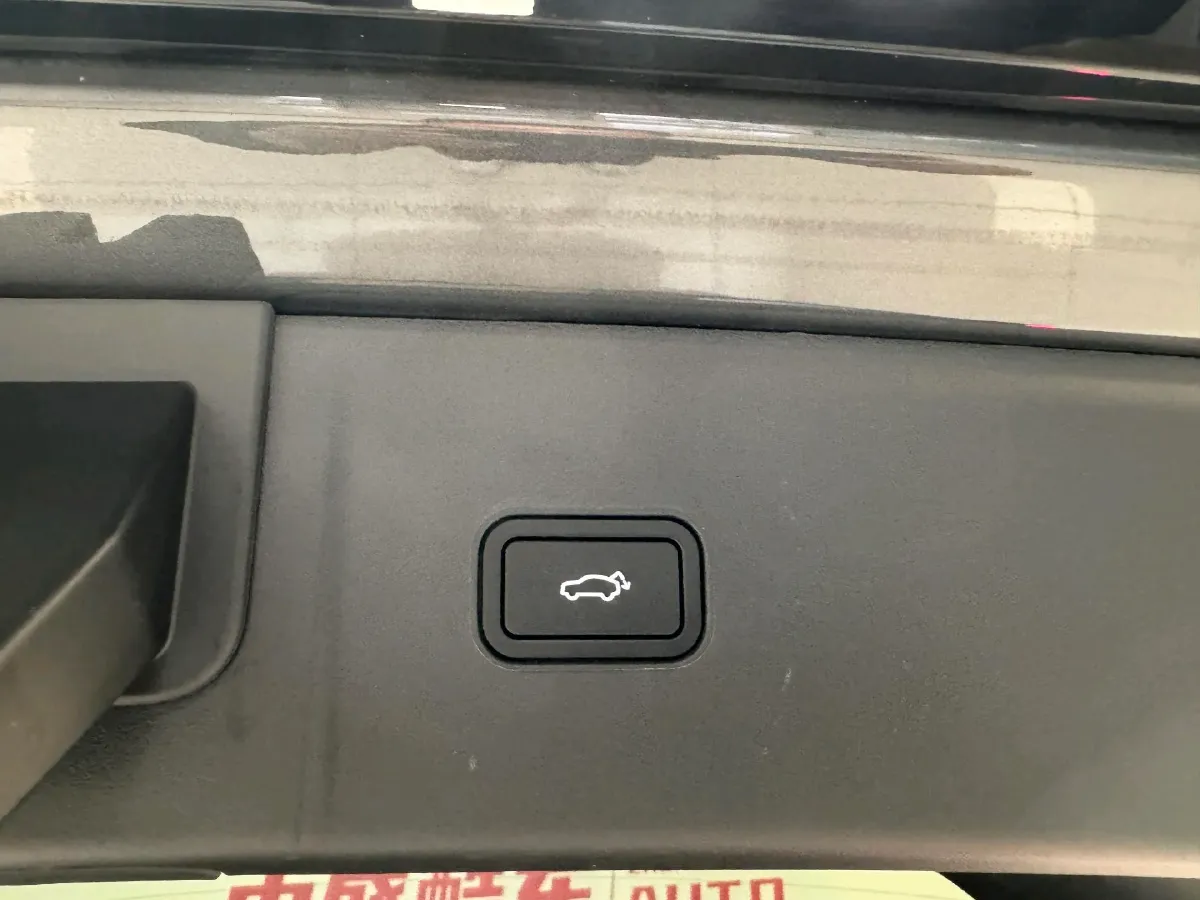 2023 LYNK&CO 08 EM-P 1.5T 163HP L4 3DHT PHEV 21.2KWH,autocango,china used car exporter,china ev exporter,chinese used car exporter,chinese used ev exporter