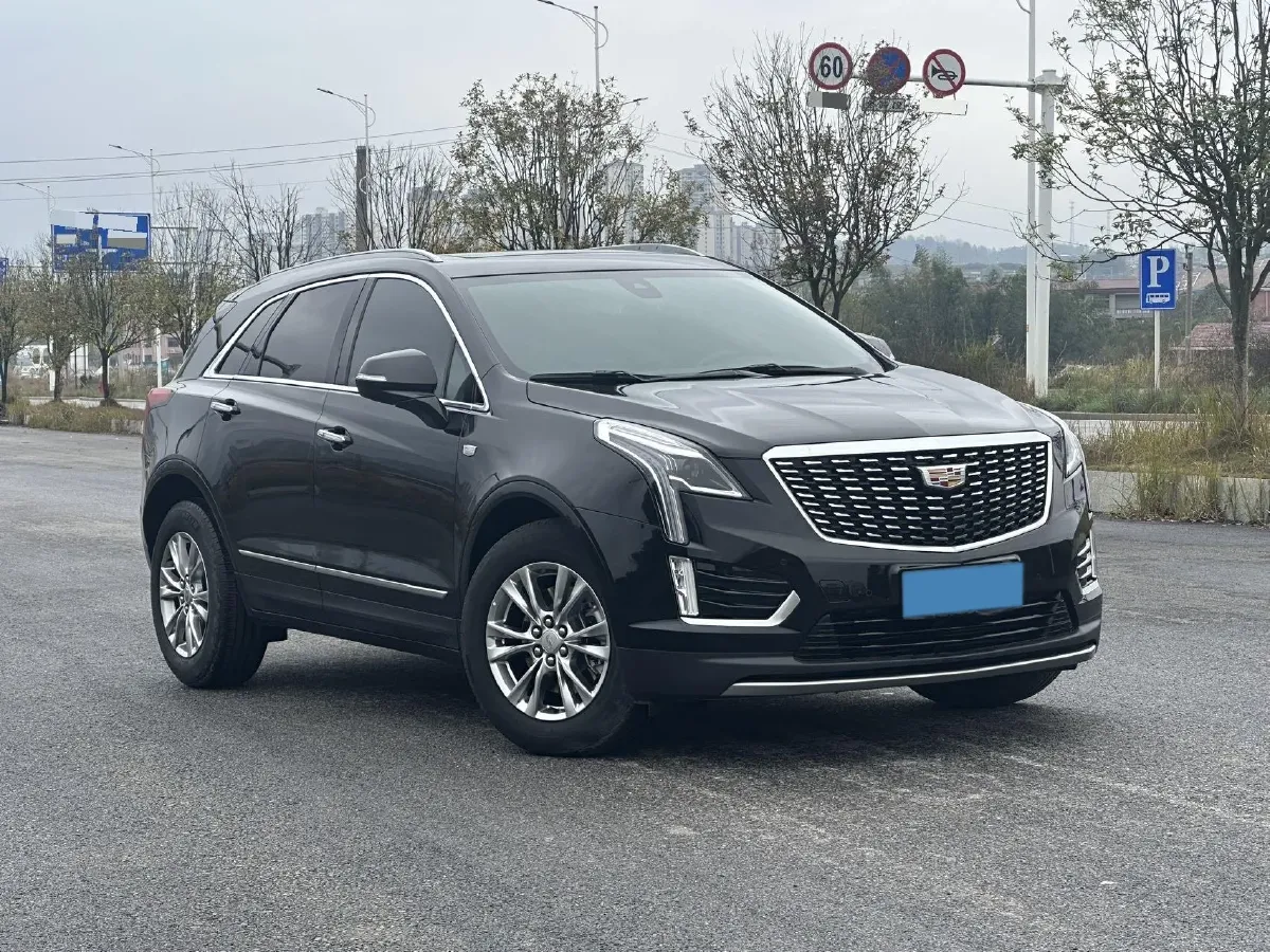 2022 Cadillac XT5 2.0T 237HP L4 9AT,autocango,china used car exporter,china ev exporter,chinese used car exporter,chinese used ev exporter