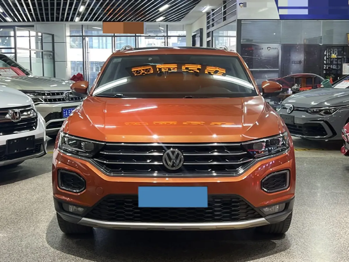 2019 Volkswagen T-Roc 1.4T 150HP L4 7DCT,autocango,china used car exporter,china ev exporter,chinese used car exporter,chinese used ev exporter
