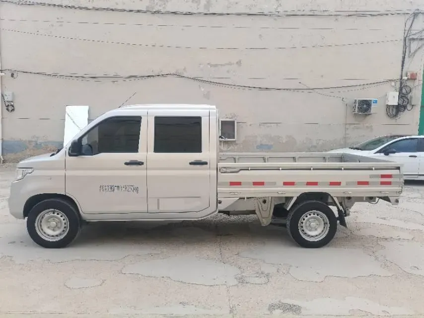 2019 WuLing RongGuang New Truck 1.8L 133HP L4 5MT,autocango,china used car exporter,china ev exporter,chinese used car exporter,chinese used ev exporter