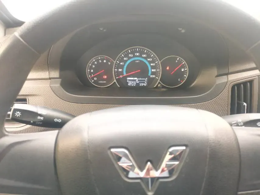 2019 WuLing RongGuang New Truck 1.8L 133HP L4 5MT,autocango,china used car exporter,china ev exporter,chinese used car exporter,chinese used ev exporter