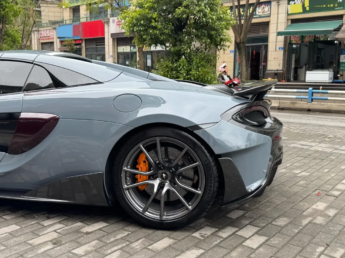 2019 McLaren 600LT 3.8T 600HP V8 7DCT,autocango,china used car exporter,china ev exporter,chinese used car exporter,chinese used ev exporter