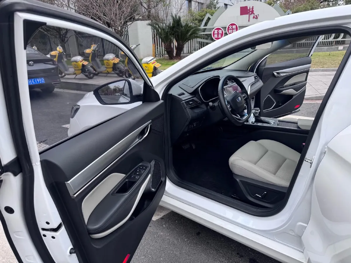 2018 Geely Binray 1.4T 133HP L4 CVT,autocango,china used car exporter,china ev exporter,chinese used car exporter,chinese used ev exporter