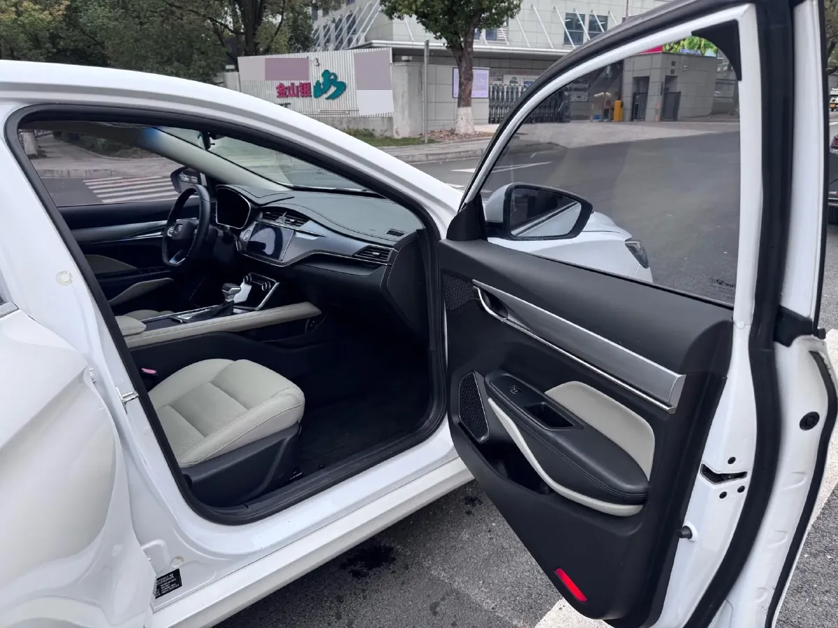 2018 Geely Binray 1.4T 133HP L4 CVT,autocango,china used car exporter,china ev exporter,chinese used car exporter,chinese used ev exporter