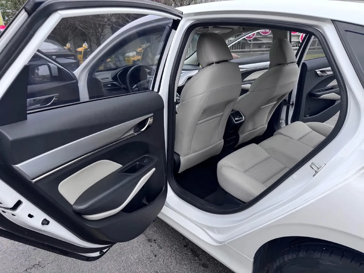 2018 Geely Binray 1.4T 133HP L4 CVT,autocango,china used car exporter,china ev exporter,chinese used car exporter,chinese used ev exporter