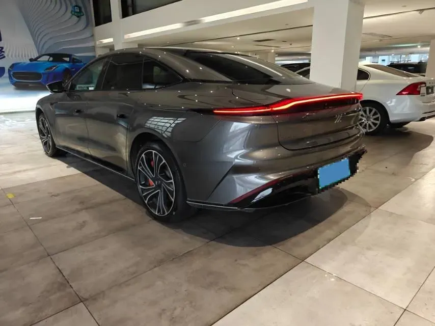 2022 IM L7 BEV 90KWH,autocango,china used car exporter,china ev exporter,chinese used car exporter,chinese used ev exporter