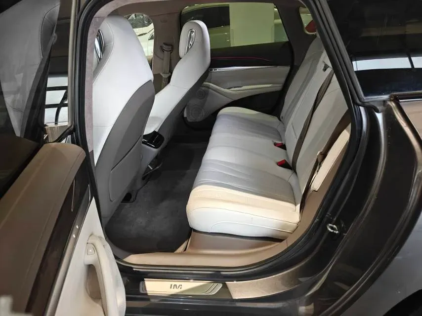 2022 IM L7 BEV 90KWH,autocango,china used car exporter,china ev exporter,chinese used car exporter,chinese used ev exporter