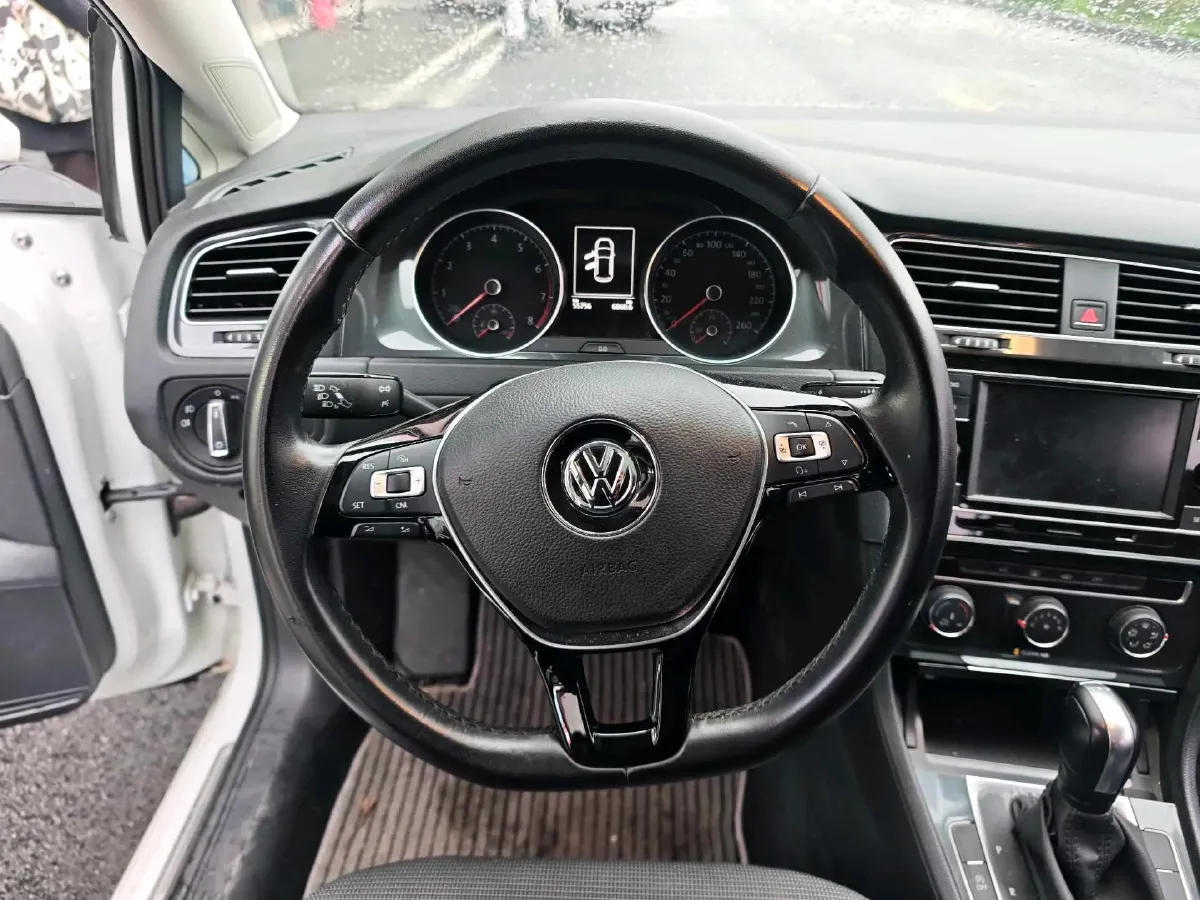 2018 Volkswagen Golf 1.4T 131HP L4 7DCT,autocango,china used car exporter,china ev exporter,chinese used car exporter,chinese used ev exporter