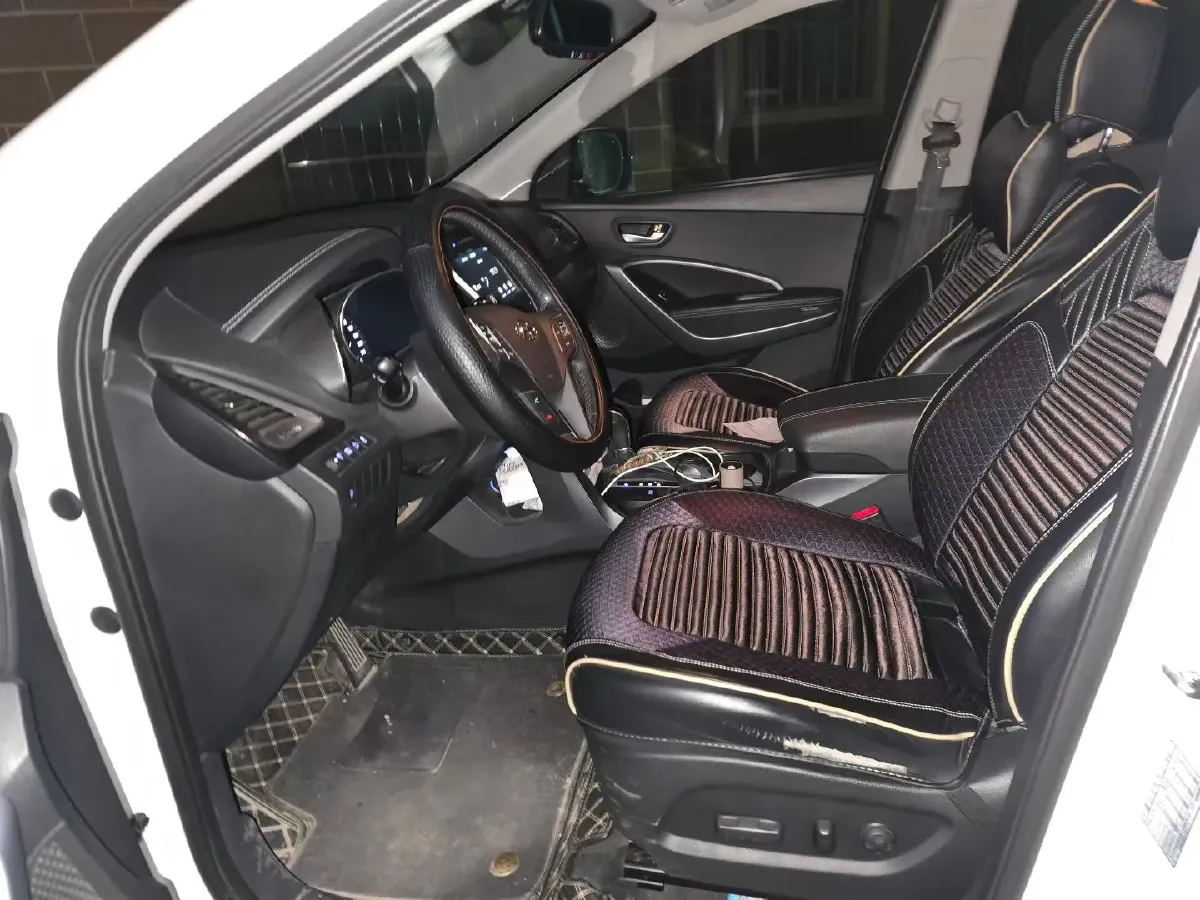 2017 Hyundai Santafe 2.0T 245HP L4 6AT,autocango,china used car exporter,china ev exporter,chinese used car exporter,chinese used ev exporter