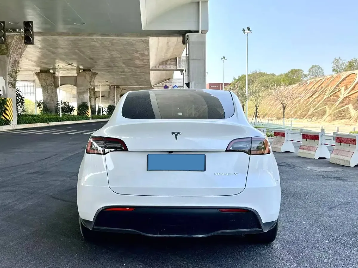 2024 Iveco OuSheng BEV 77.28KWH,autocango,china used car exporter,china ev exporter,chinese used car exporter,chinese used ev exporter