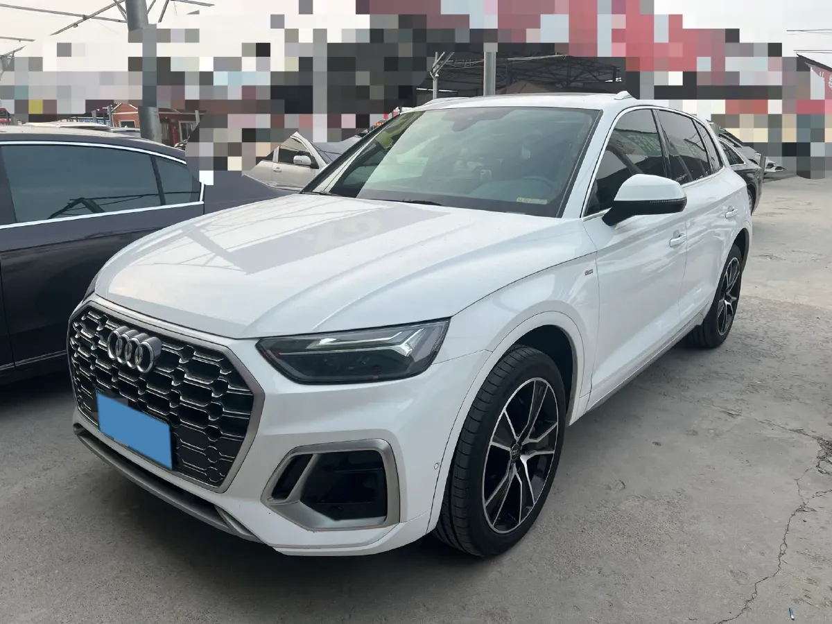 2021 Audi Q5L 2.0T 252HP L4 7DCT,autocango,china used car exporter,china ev exporter,chinese used car exporter,chinese used ev exporter