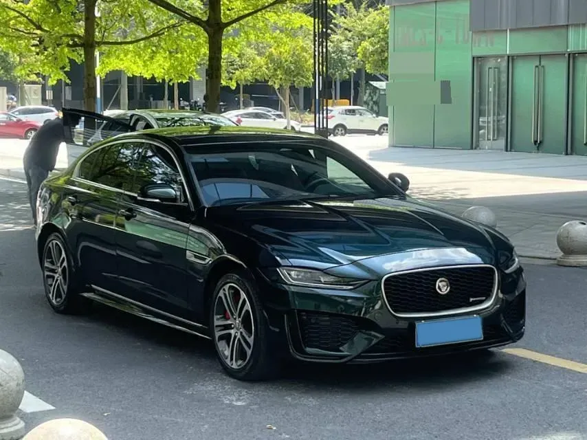 2022 Jaguar XEL 2.0T 250HP L4 8AT,autocango,china used car exporter,china ev exporter,chinese used car exporter,chinese used ev exporter