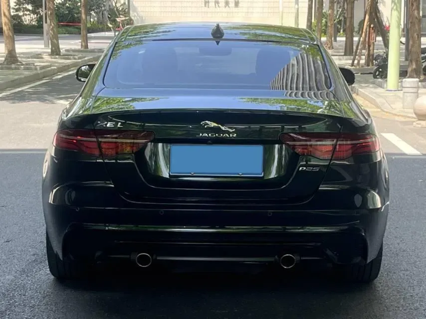 2022 Jaguar XEL 2.0T 250HP L4 8AT,autocango,china used car exporter,china ev exporter,chinese used car exporter,chinese used ev exporter