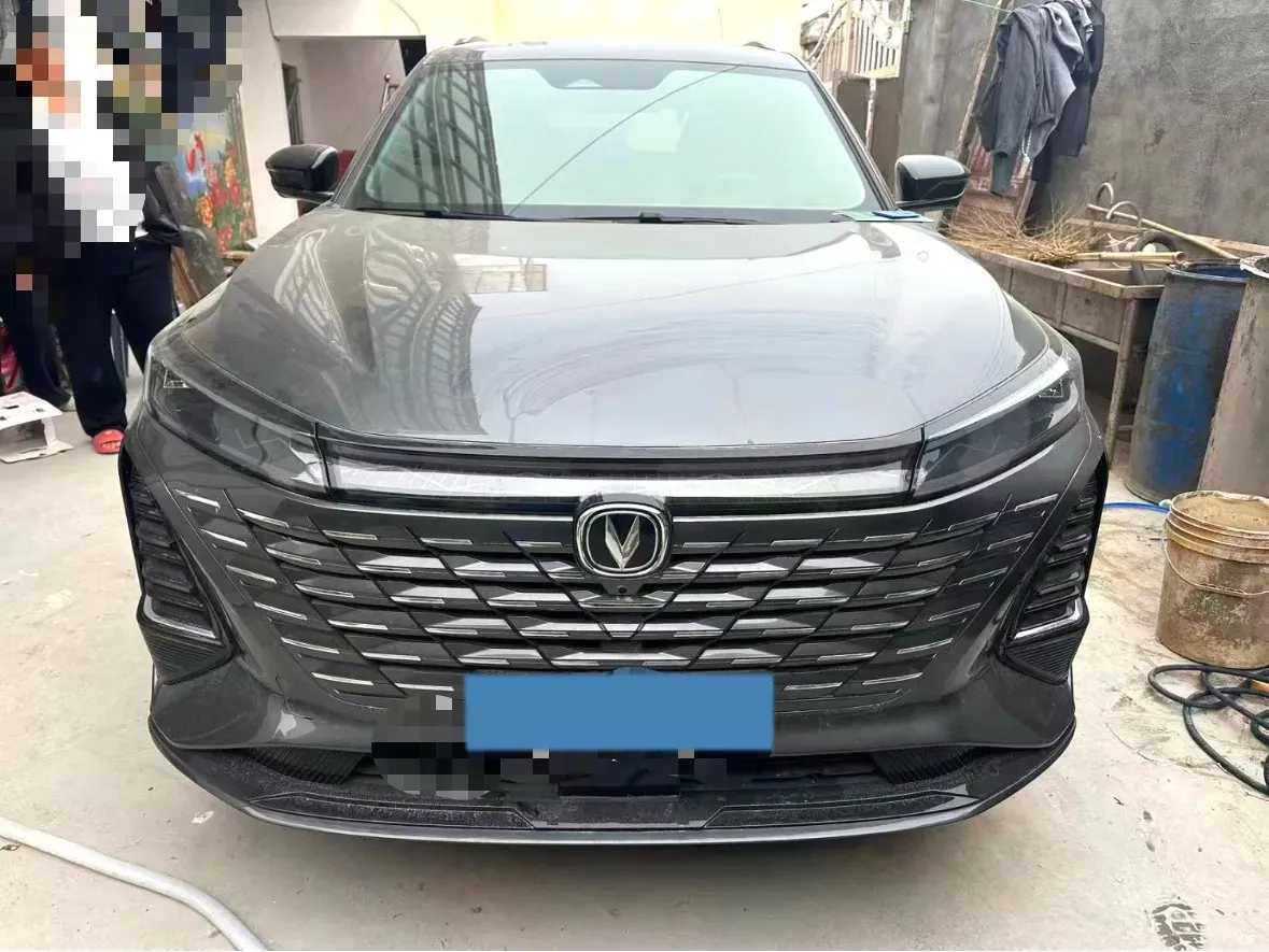 2024 ChangAn CS75 Plus 1.5T 188HP L4 8AT,autocango,china used car exporter,china ev exporter,chinese used car exporter,chinese used ev exporter