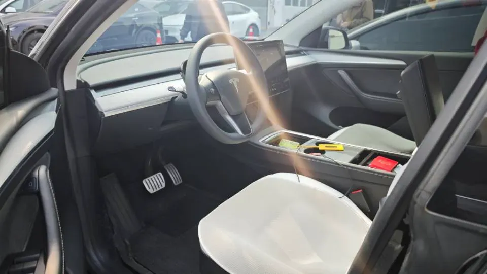 2022 Tesla Model Y BEV 78.4KWH,autocango,china used car exporter,china ev exporter,chinese used car exporter,chinese used ev exporter