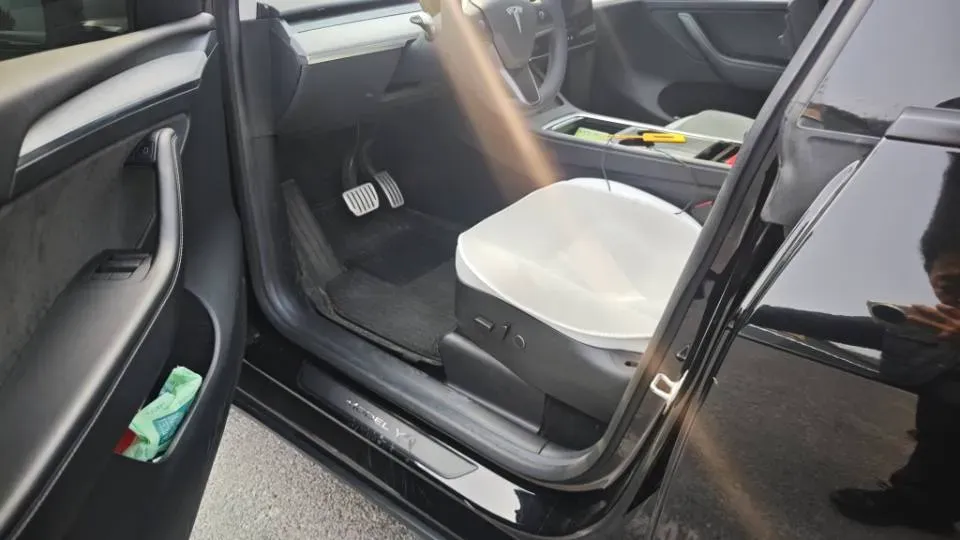 2022 Tesla Model Y BEV 78.4KWH,autocango,china used car exporter,china ev exporter,chinese used car exporter,chinese used ev exporter