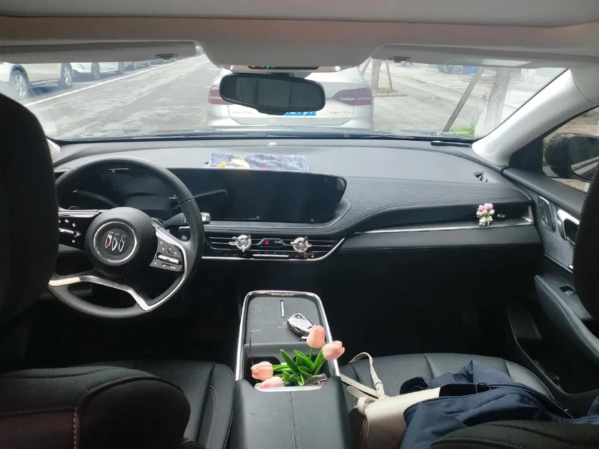 2025 Buick Larcosse 2.0T 237HP L4 9AT,autocango,china used car exporter,china ev exporter,chinese used car exporter,chinese used ev exporter