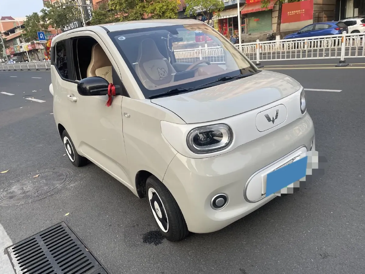 2025 WuLing HongGuang MINI EV BEV 16.2KWH,autocango,china used car exporter,china ev exporter,chinese used car exporter,chinese used ev exporter