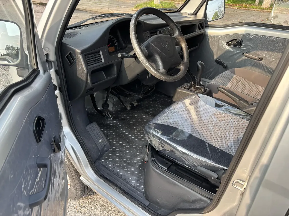 2019 WuLing ZhiGuang 1.2L 82HP L4 5MT,autocango,china used car exporter,china ev exporter,chinese used car exporter,chinese used ev exporter