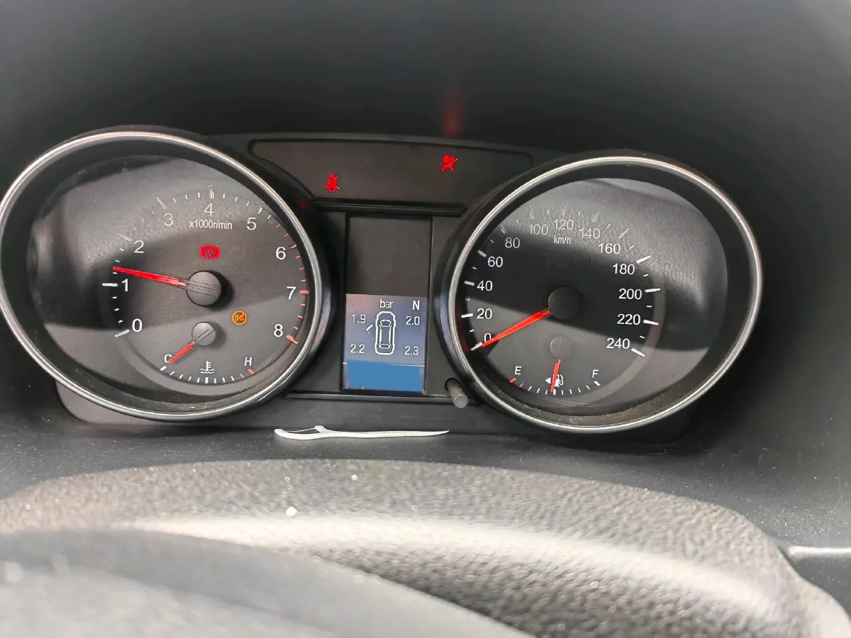 2019 Haval M6 1.5T 150HP L4 7DCT,autocango,china used car exporter,china ev exporter,chinese used car exporter,chinese used ev exporter