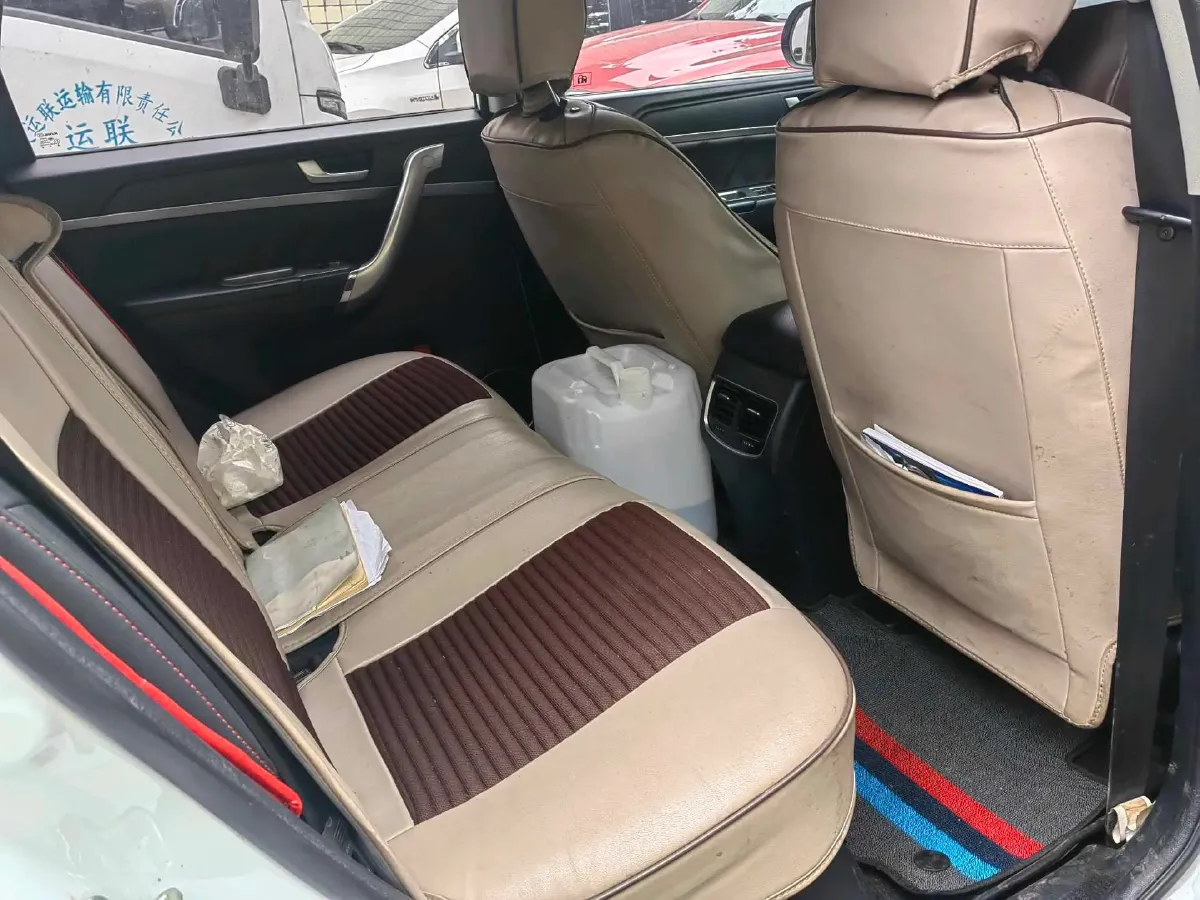 2019 Haval M6 1.5T 150HP L4 7DCT,autocango,china used car exporter,china ev exporter,chinese used car exporter,chinese used ev exporter