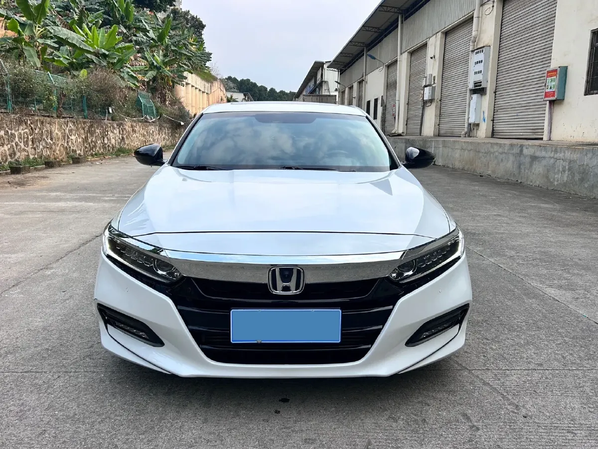 2018 Honda Accord 1.5T 194HP L4 CVT,autocango,china used car exporter,china ev exporter,chinese used car exporter,chinese used ev exporter