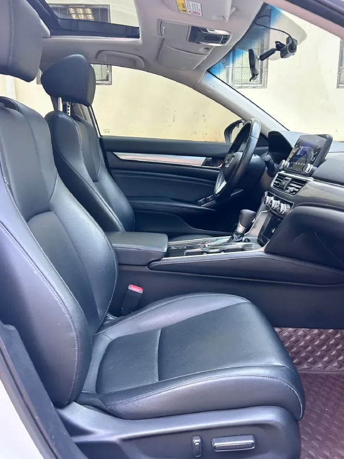 2018 Honda Accord 1.5T 194HP L4 CVT,autocango,china used car exporter,china ev exporter,chinese used car exporter,chinese used ev exporter