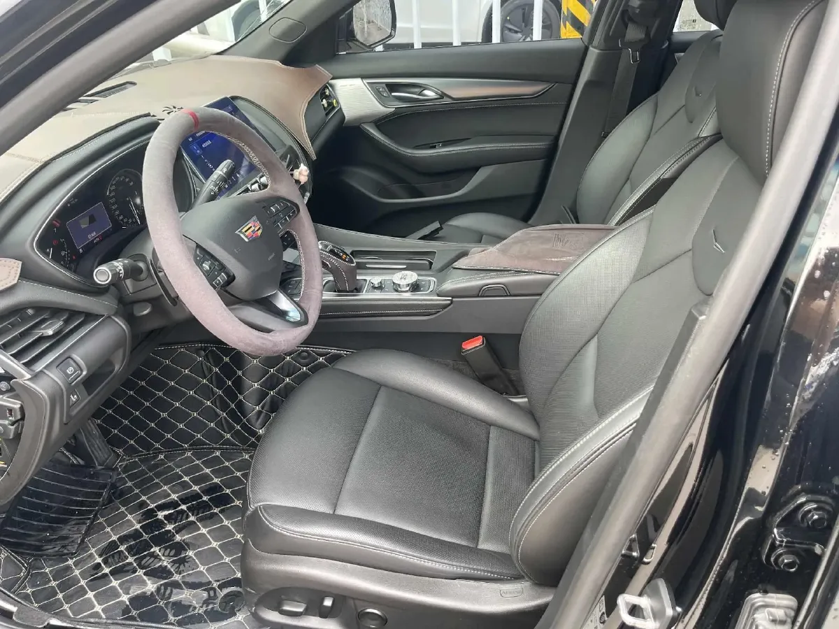 2021 Cadillac CT5 2.0T 237HP L4 10AT,autocango,china used car exporter,china ev exporter,chinese used car exporter,chinese used ev exporter