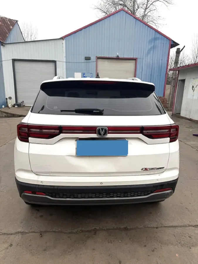 2021 ChangAn CS35 Plus 1.6L 128HP L4 CVT,autocango,china used car exporter,china ev exporter,chinese used car exporter,chinese used ev exporter