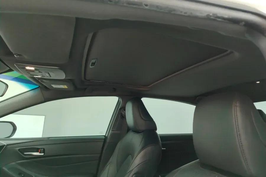 2019 Toyota Avalon 2.5L 178HP L4 E-CVT Hybrid,autocango,china used car exporter,china ev exporter,chinese used car exporter,chinese used ev exporter