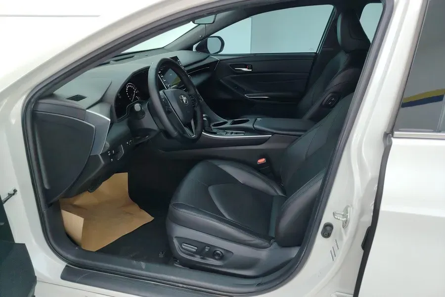 2019 Toyota Avalon 2.5L 178HP L4 E-CVT Hybrid,autocango,china used car exporter,china ev exporter,chinese used car exporter,chinese used ev exporter